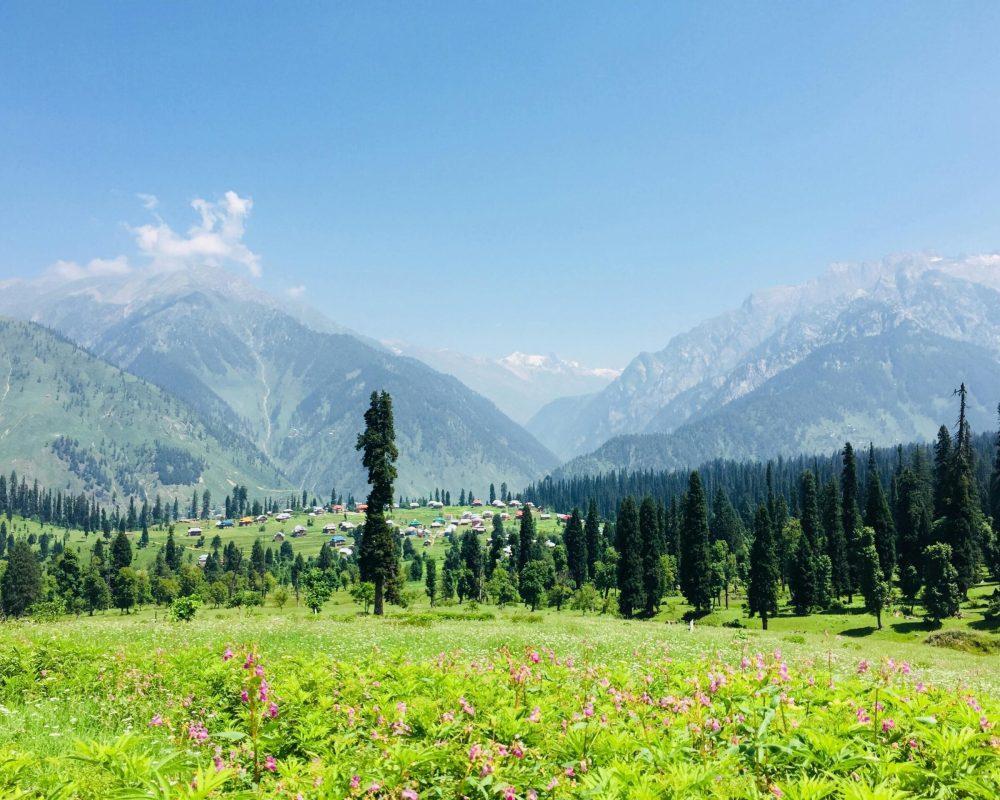 kashmir retreat cover photo